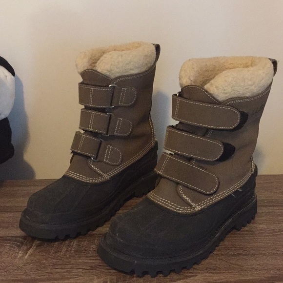LL Bean boots women 8 strap closure - Picture 5 of 12